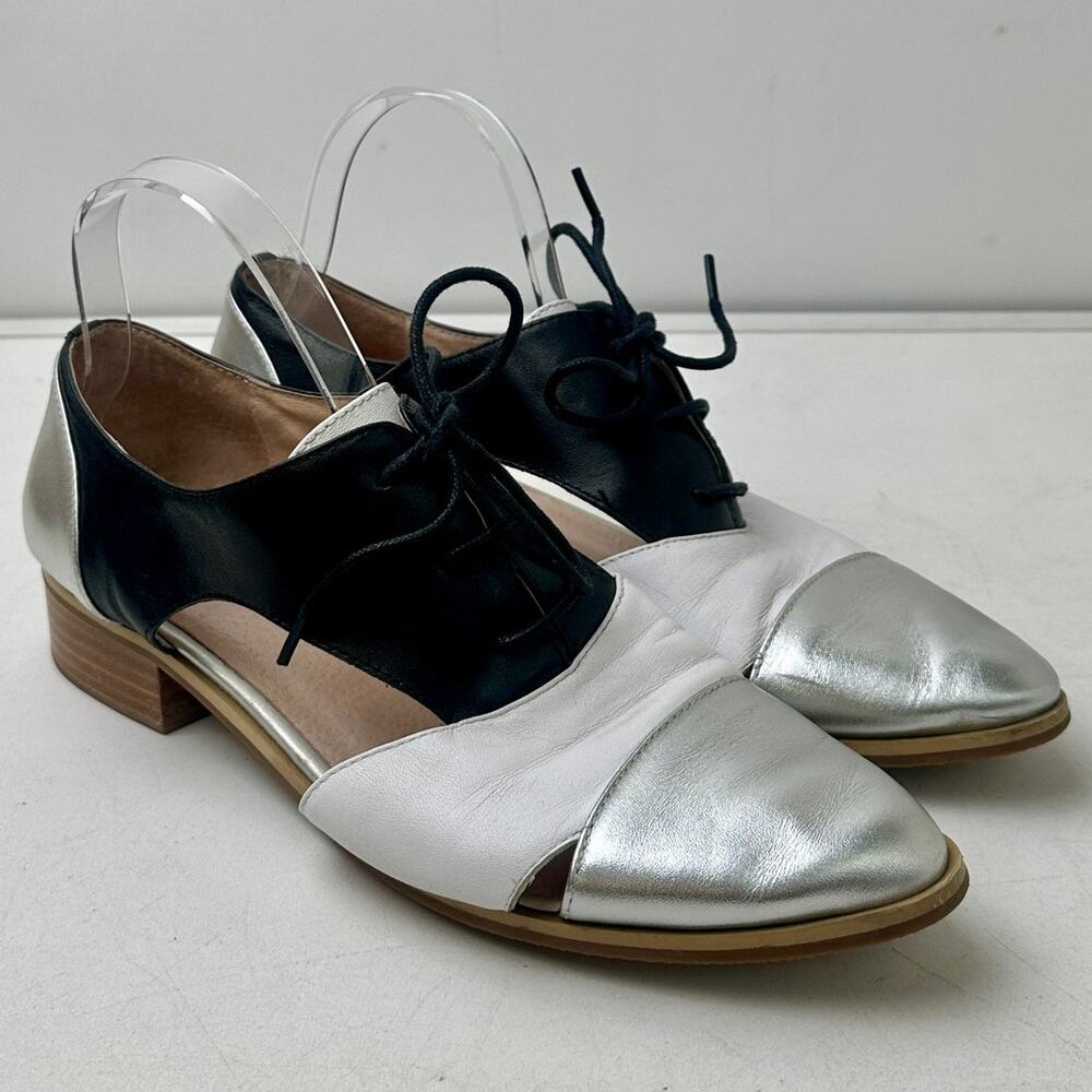 Bresley Silver/Black/White Leather Cutout Oxfords Women's Sz 9